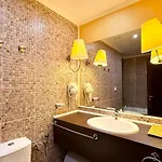 Royal - Private - Center Of Sunny Daire