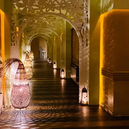 Royal - Private - Center Of Sunny Appartement
