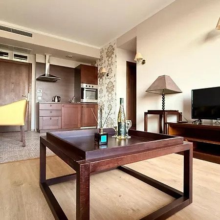 Royal - Private - Center Of Sunny Appartement