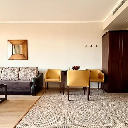Royal - Private - Center Of Sunny Appartement
