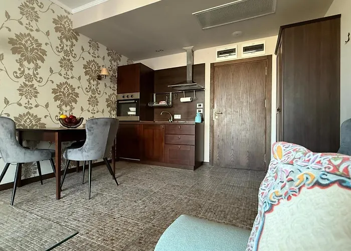 Royal - Private - Center Of Sunny סאני ביץ'